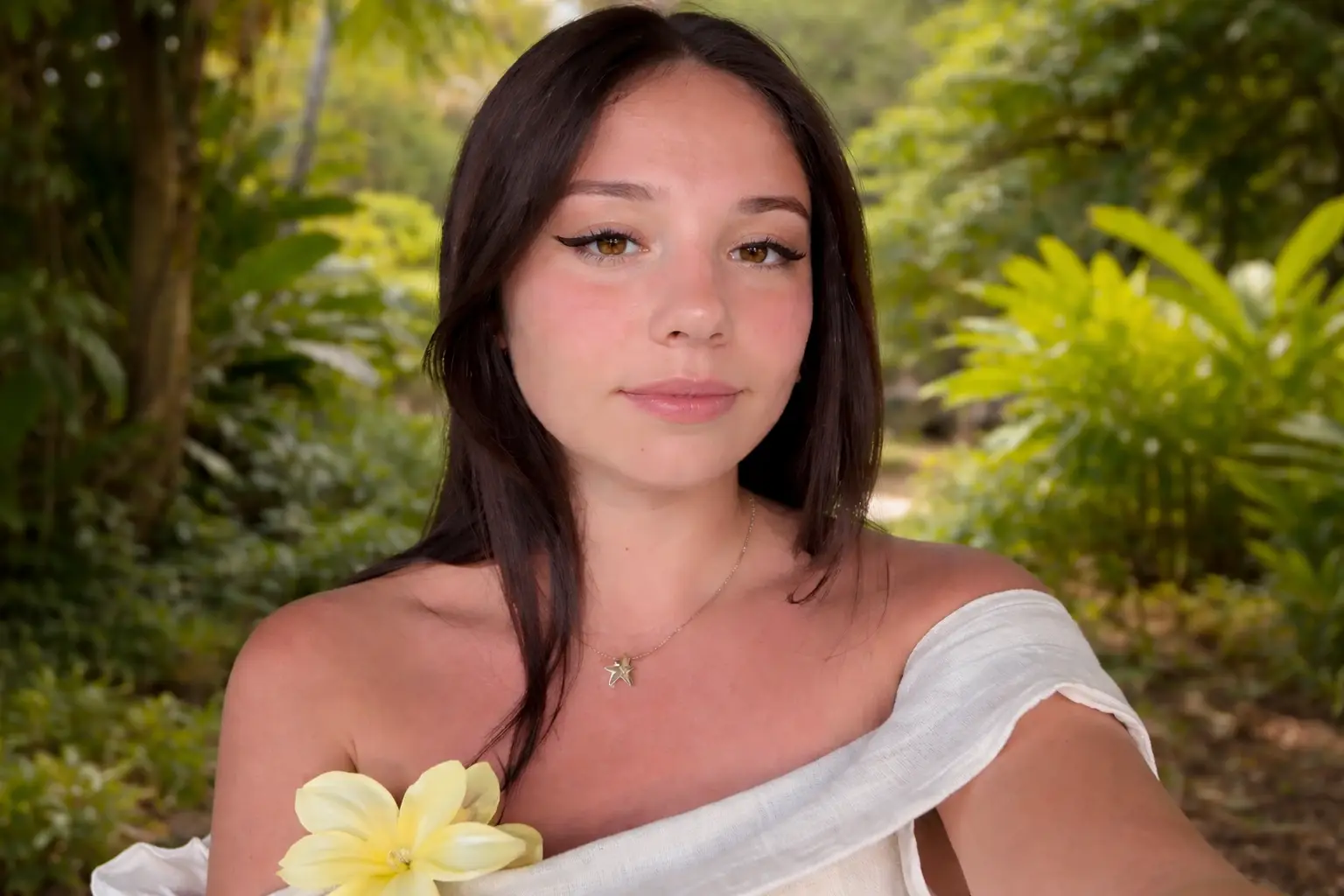 Manon-2 Manon