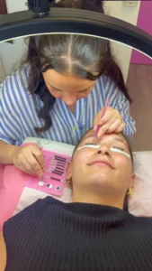 Formation Professionnelle Extensions de Cils